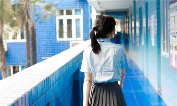 乌审如何找到一个可以帮助我生孩子的女人？