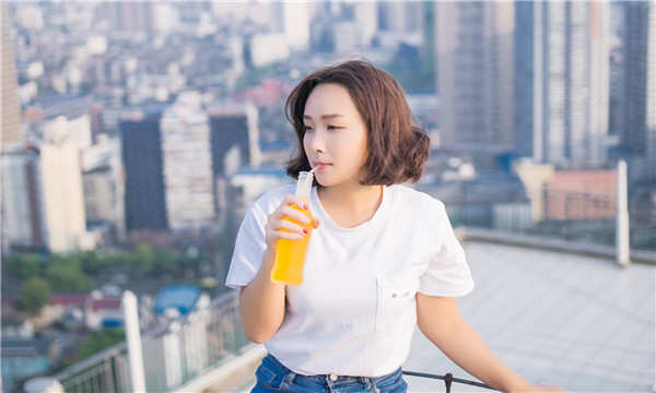 乌审关于试管代生助孕多少钱的详尽分析与指导